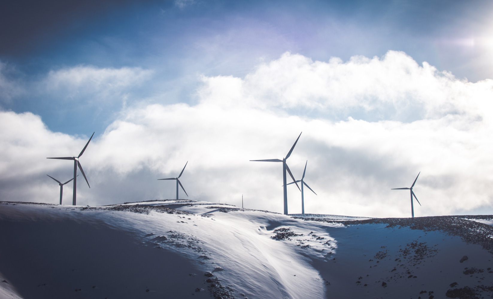 Jason blackeye KUgDg  TMGk unsplash