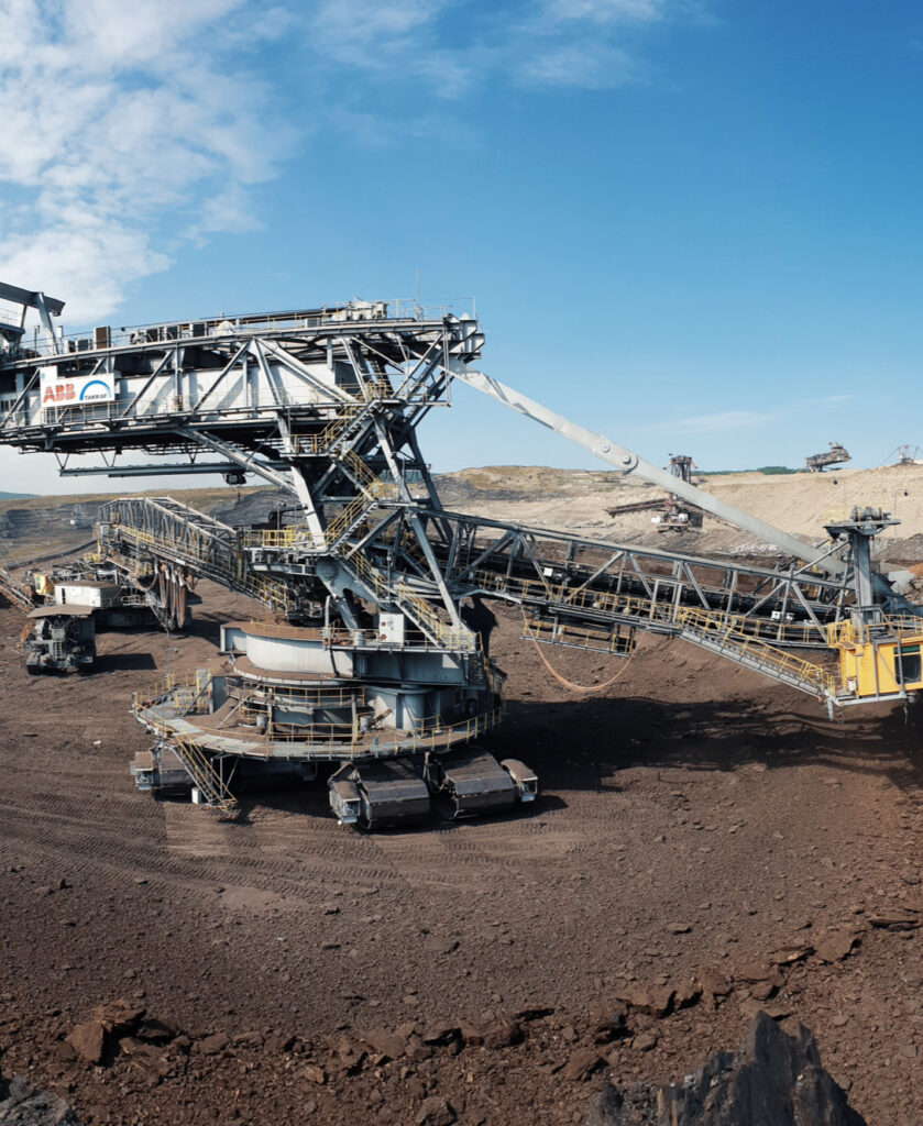 Albert hyseni Sy 8KuxLwBI unsplash 839x1024